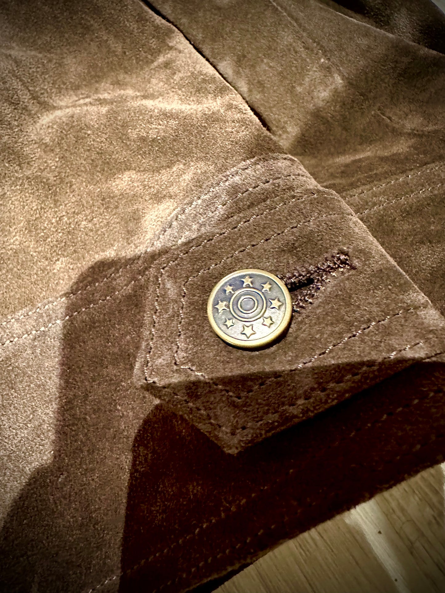 “Trucker” Suede and leather