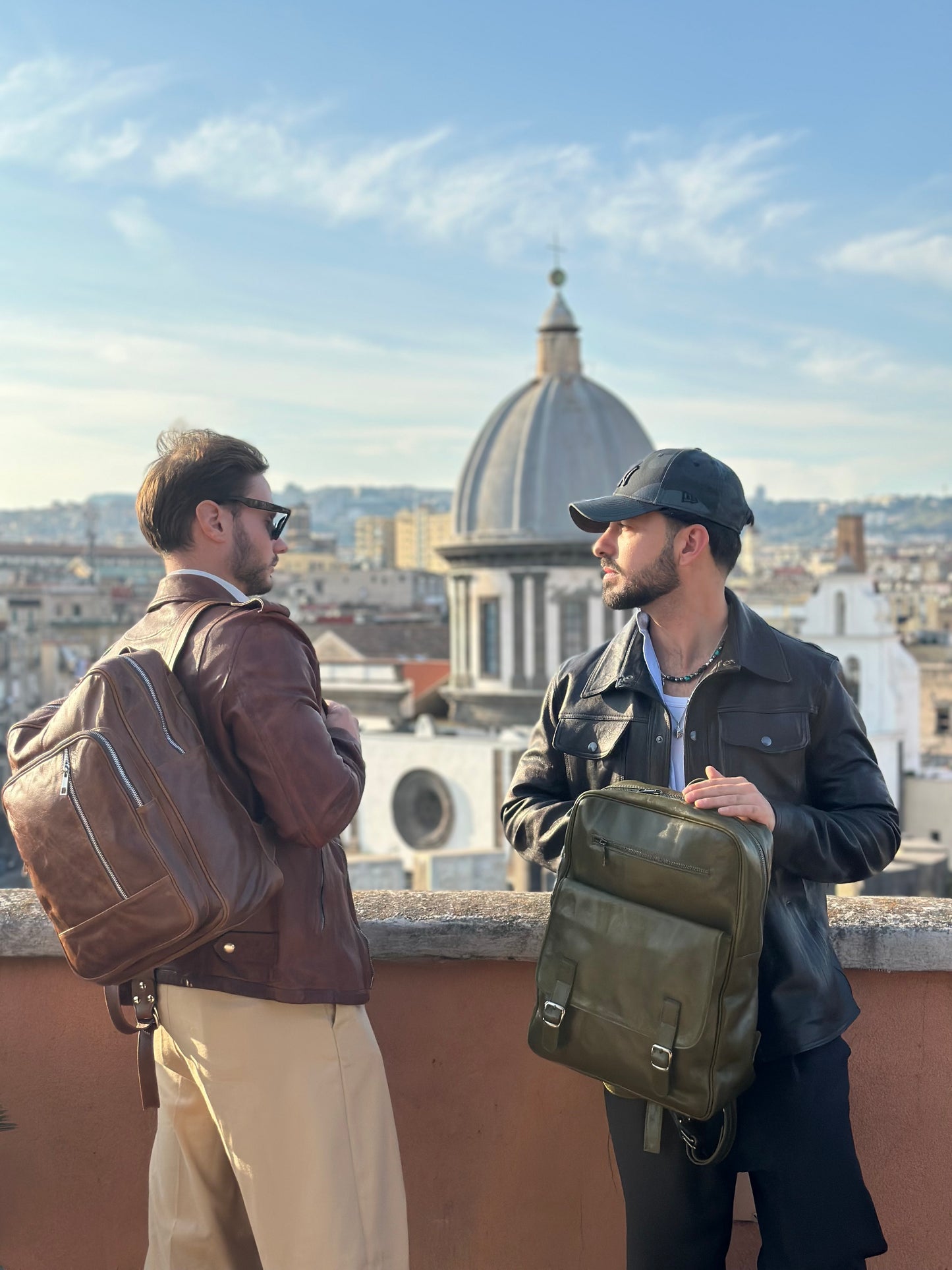 “Verdevento” backpack in olive green genuine vegetable leather