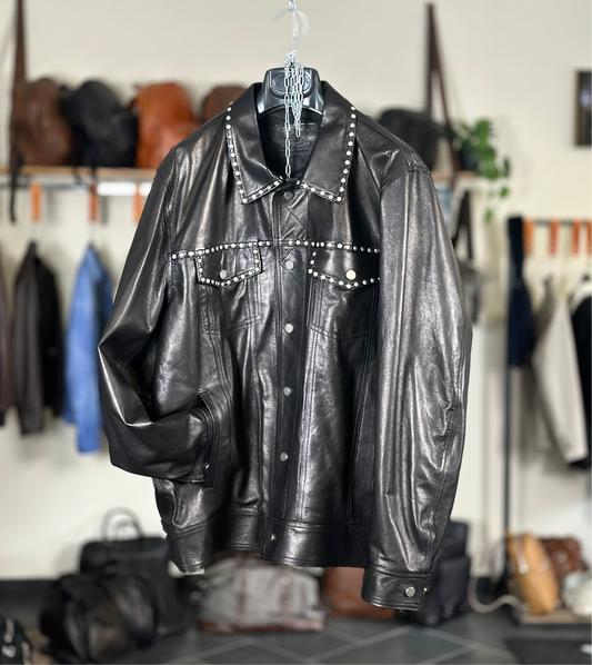 Custom vegetable leather “Trucker”.