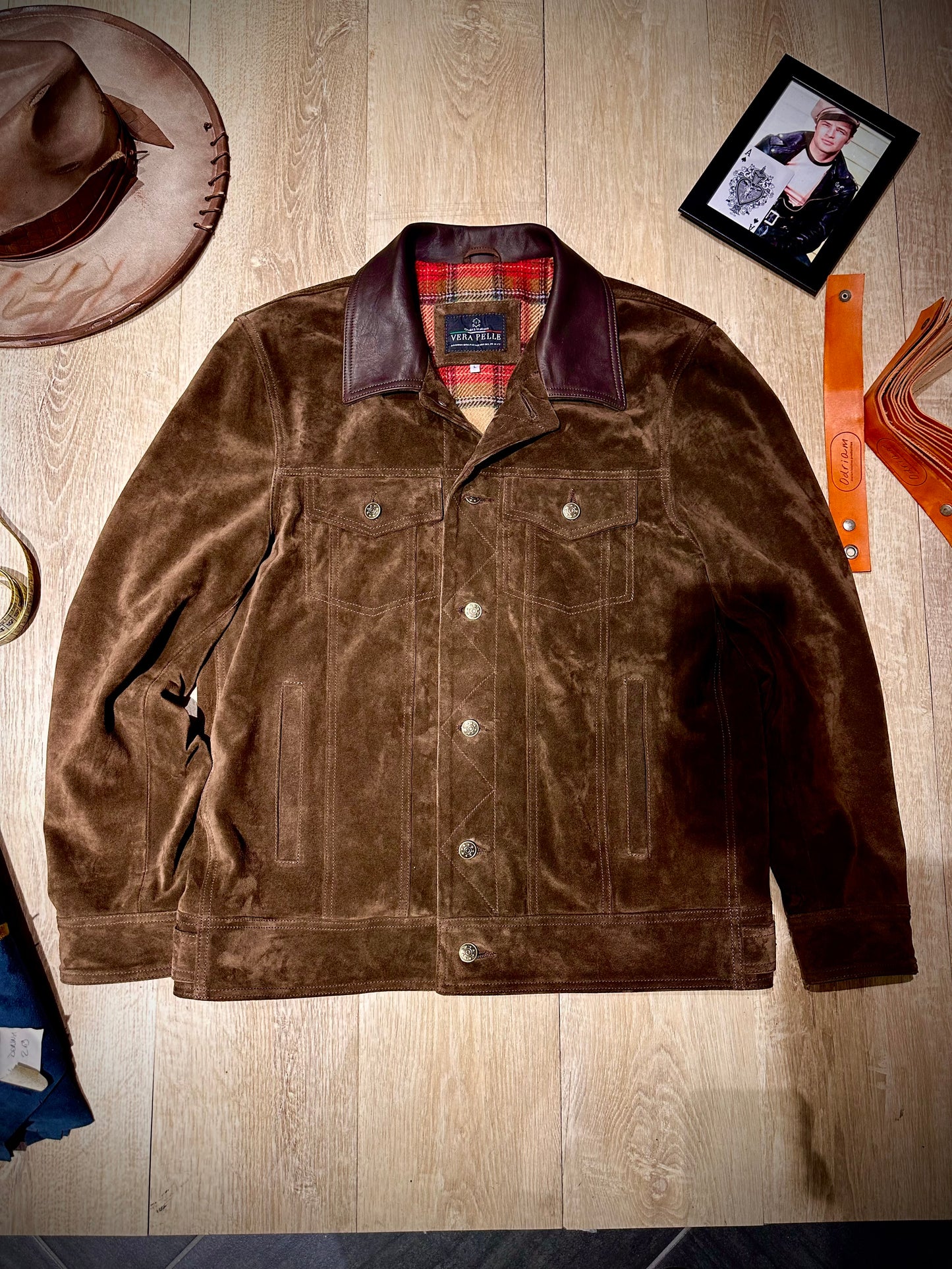 “Trucker” Suede and leather