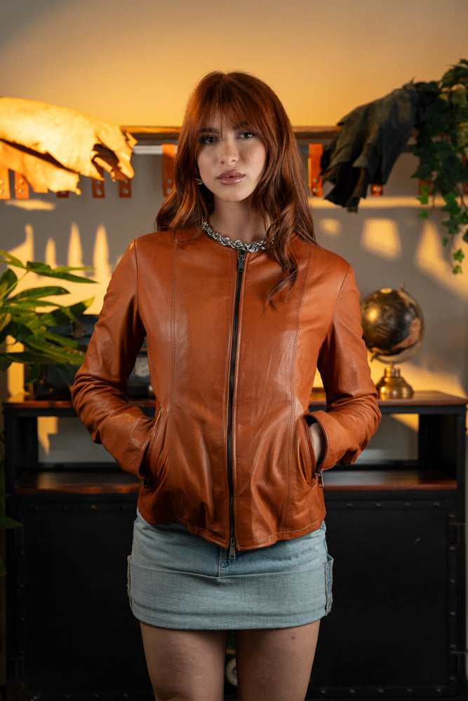 "Pearl" low-cut Cognac