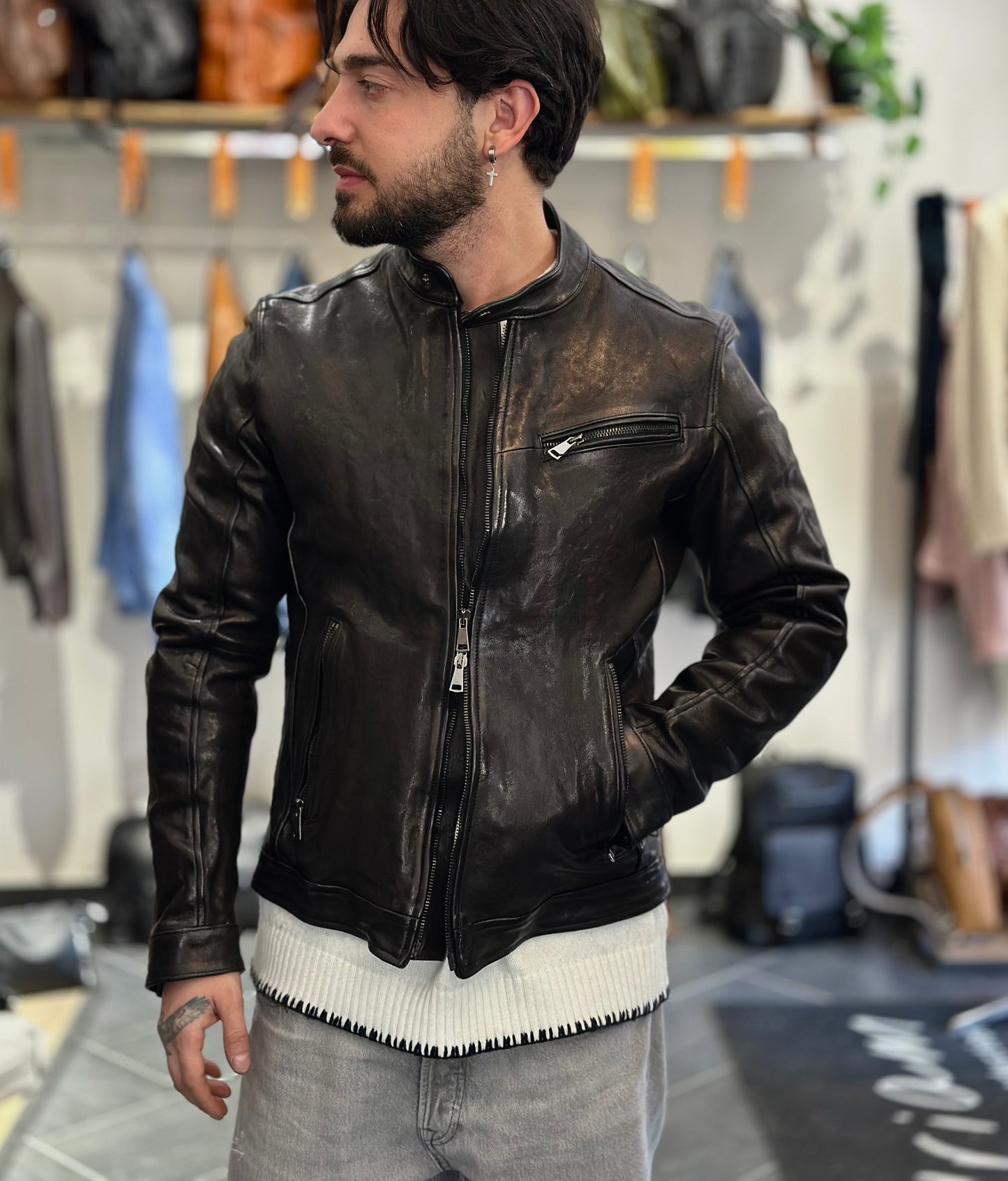 “Biker Rebel” in Washed Vegetable Leather