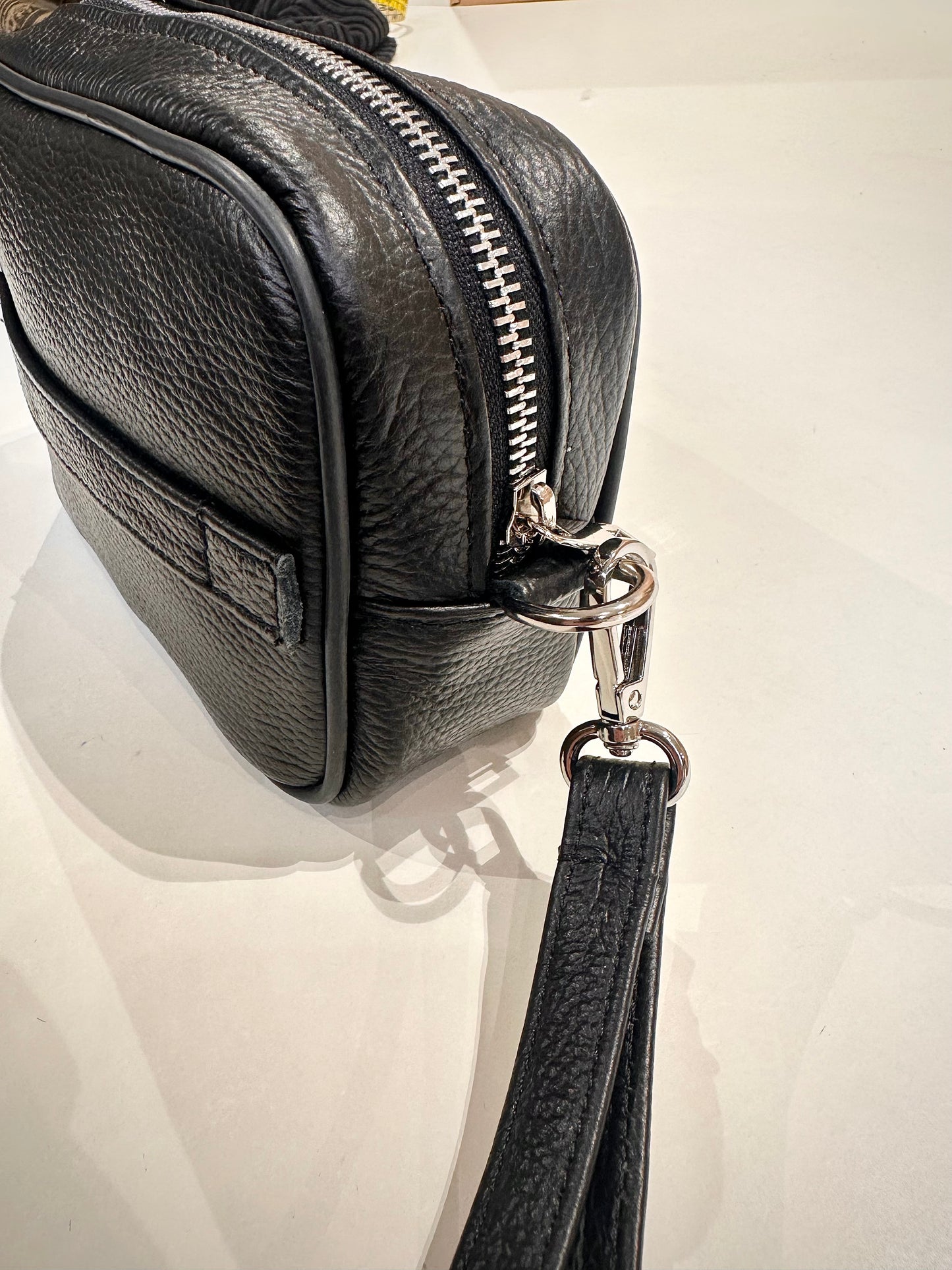 Odriam Pochette in vitello stampa dollaro