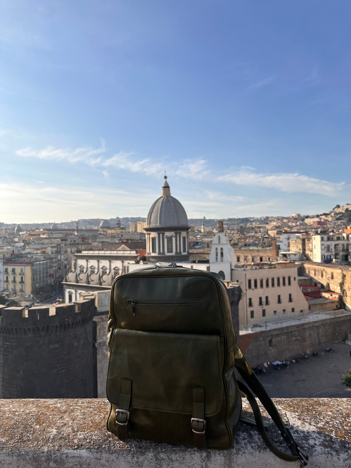 “Verdevento” backpack in olive green genuine vegetable leather