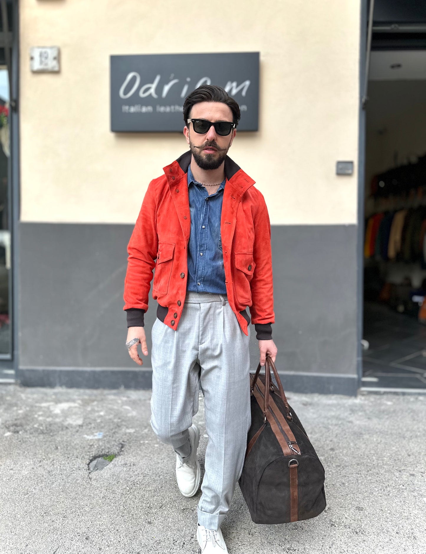 “Brera” in capretto scamosciato Velour Aragosta