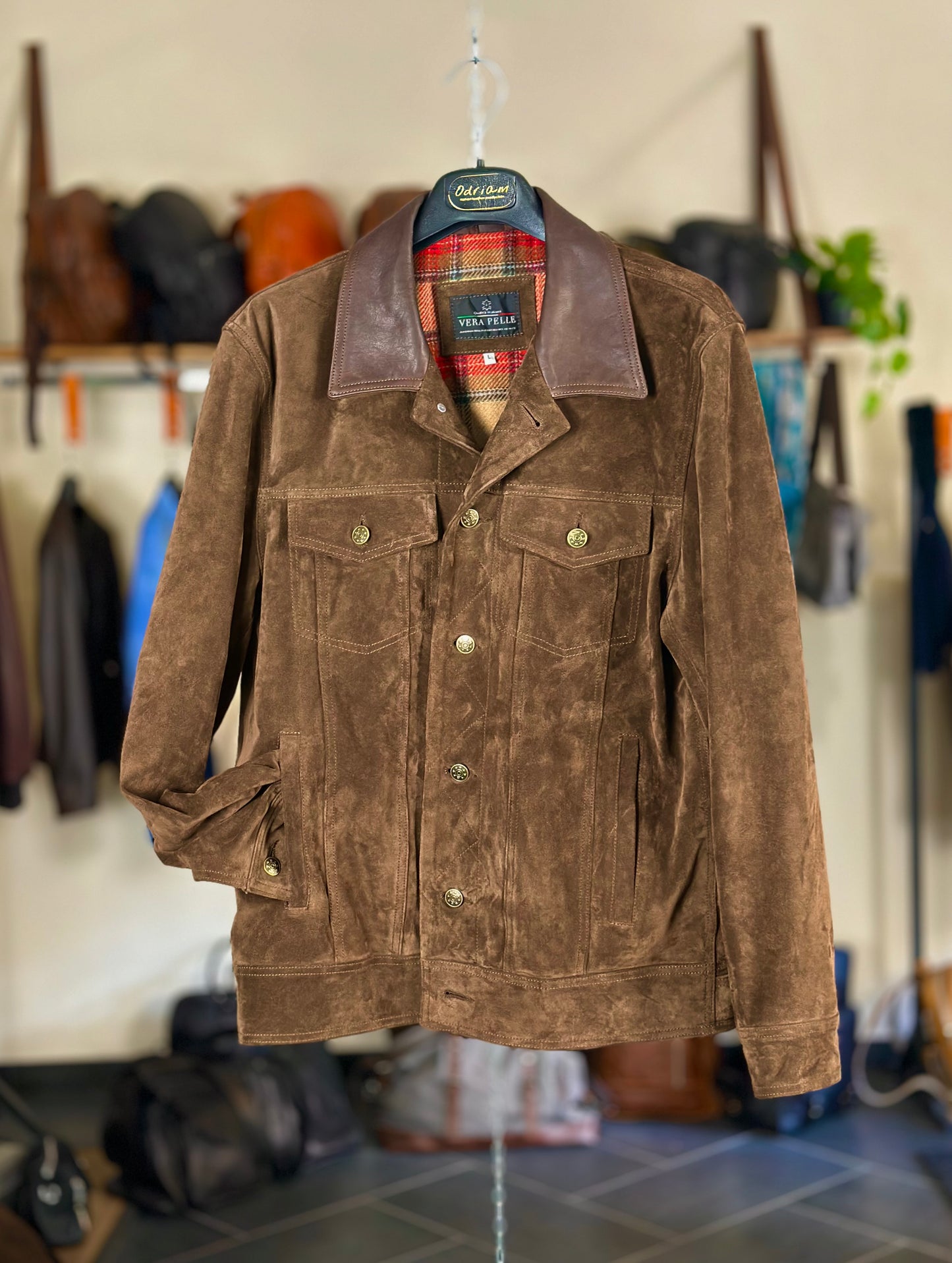 “Trucker” Suede and leather