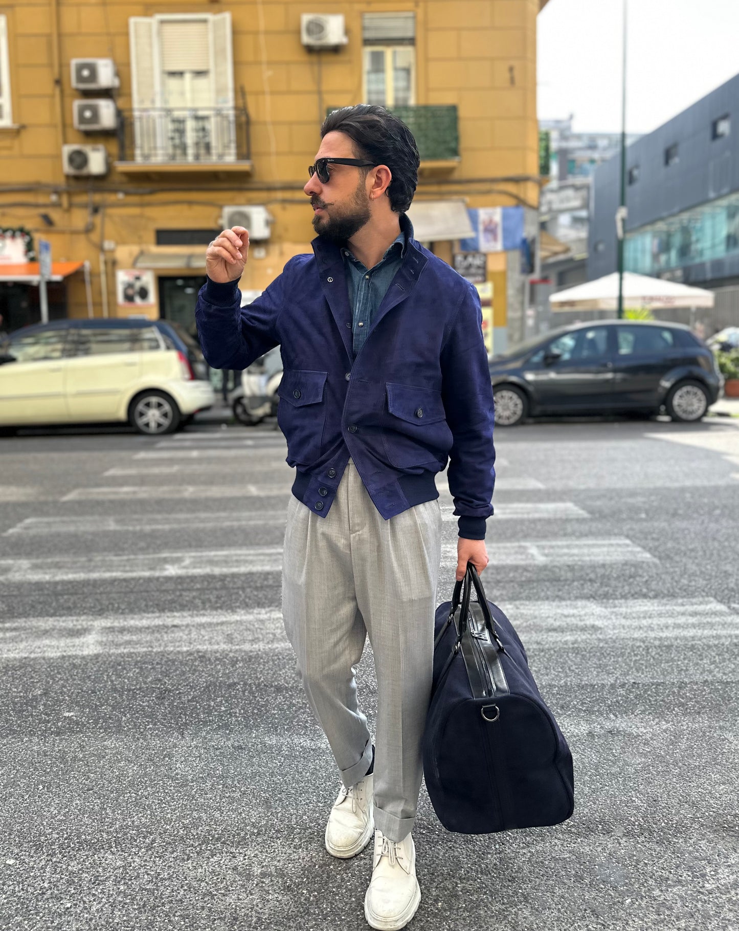 “Brera” in capretto scamosciato Velour Blu