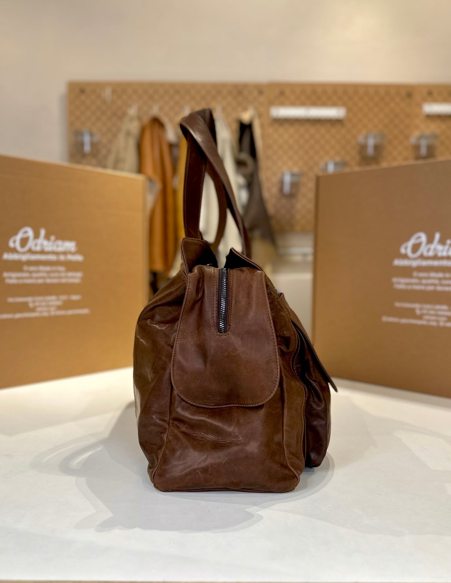 “Borsone Prestige” in Pelle di vitello pull invecchiato