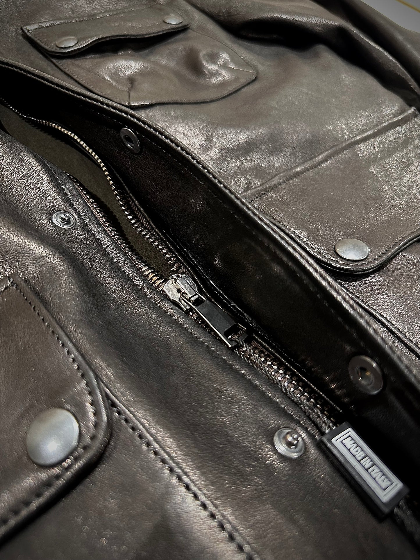 “Dakota Jacket” In agnello Vegetale Nero