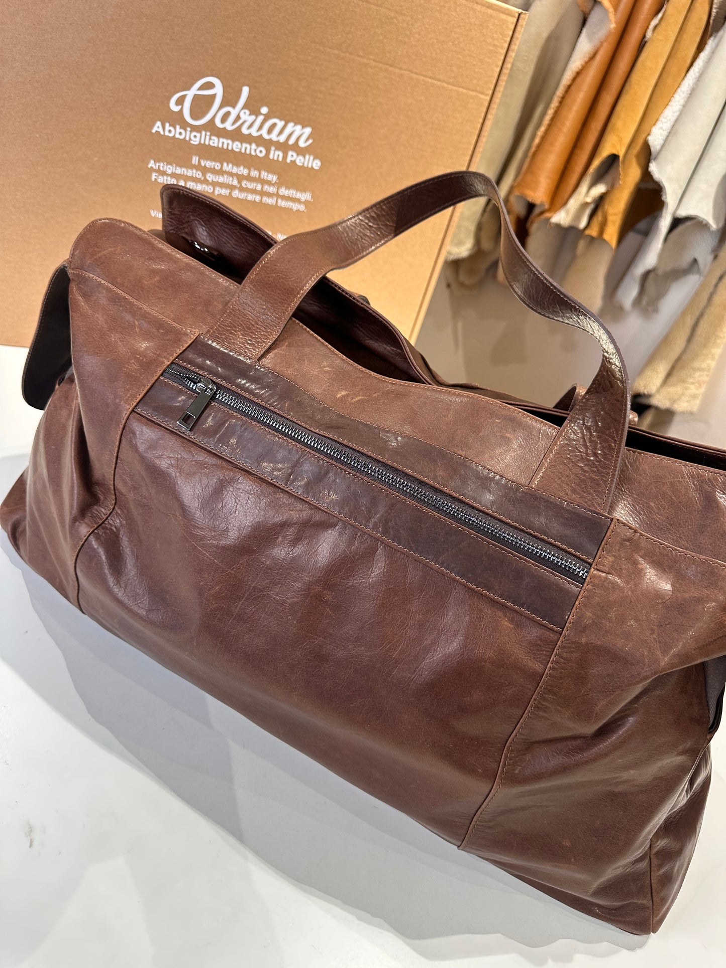 “Borsone Prestige” in Pelle di vitello pull invecchiato