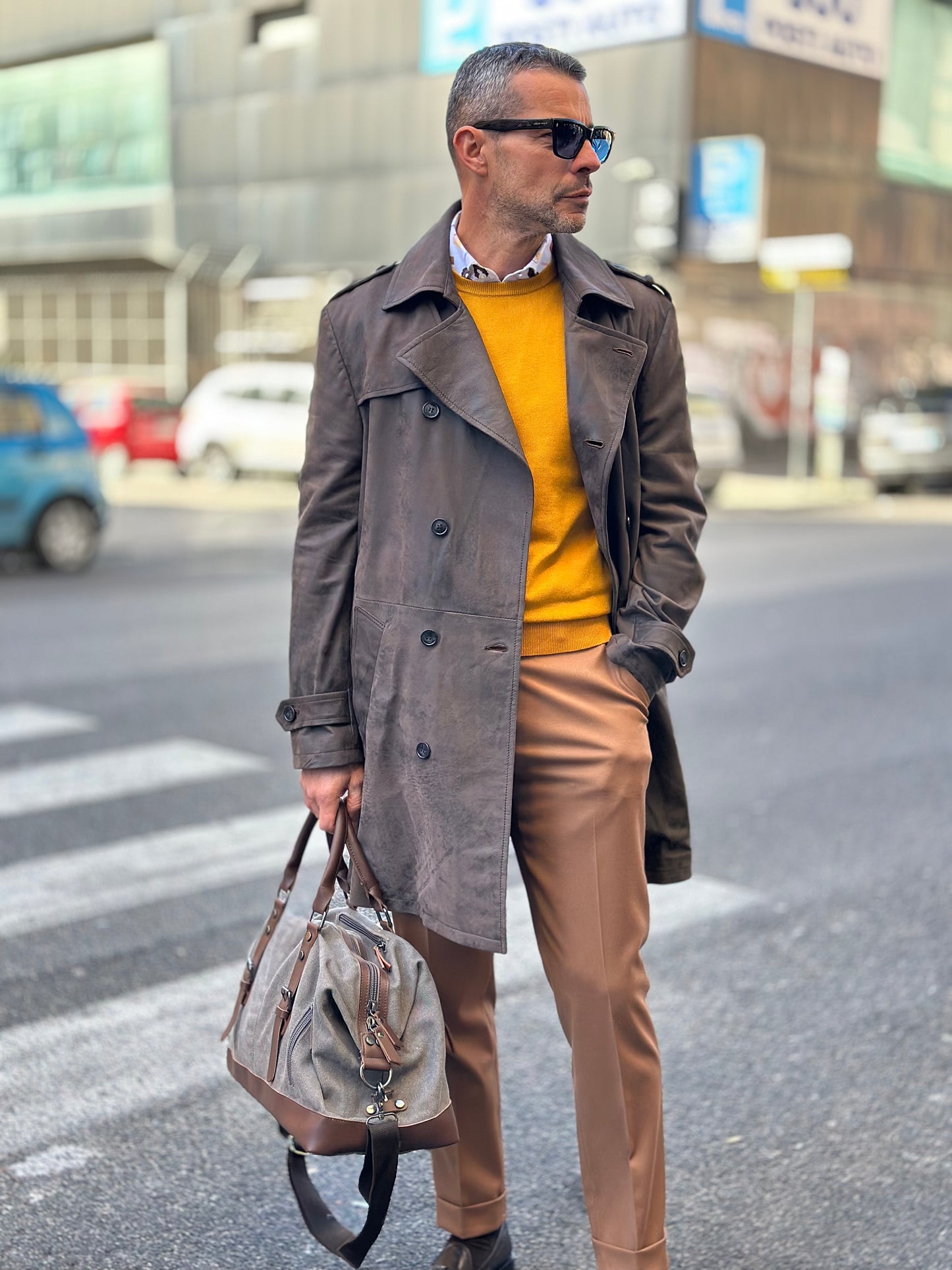 “Heritage Trench” in brushed leather