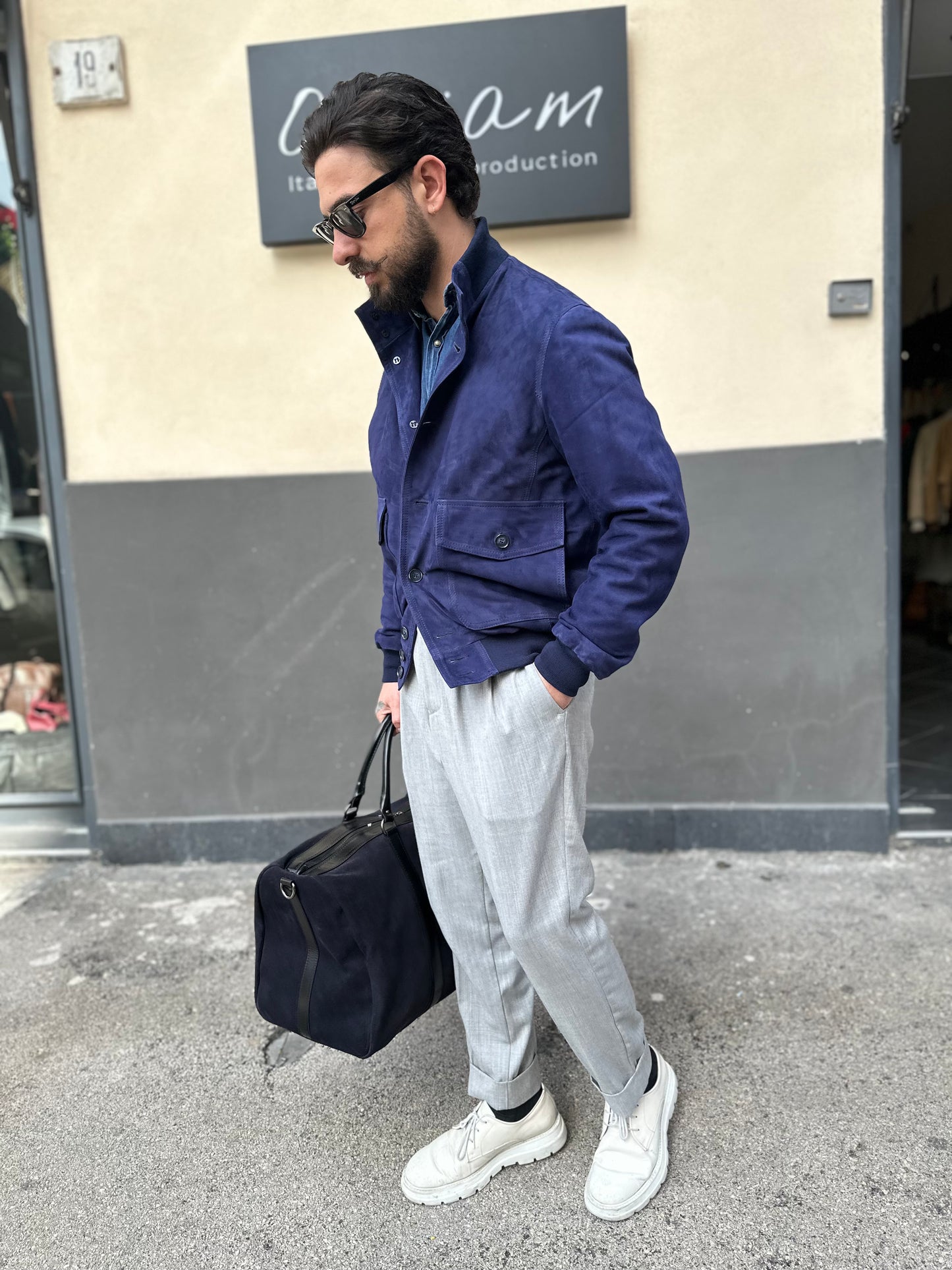 “Brera” in capretto scamosciato Velour Blu