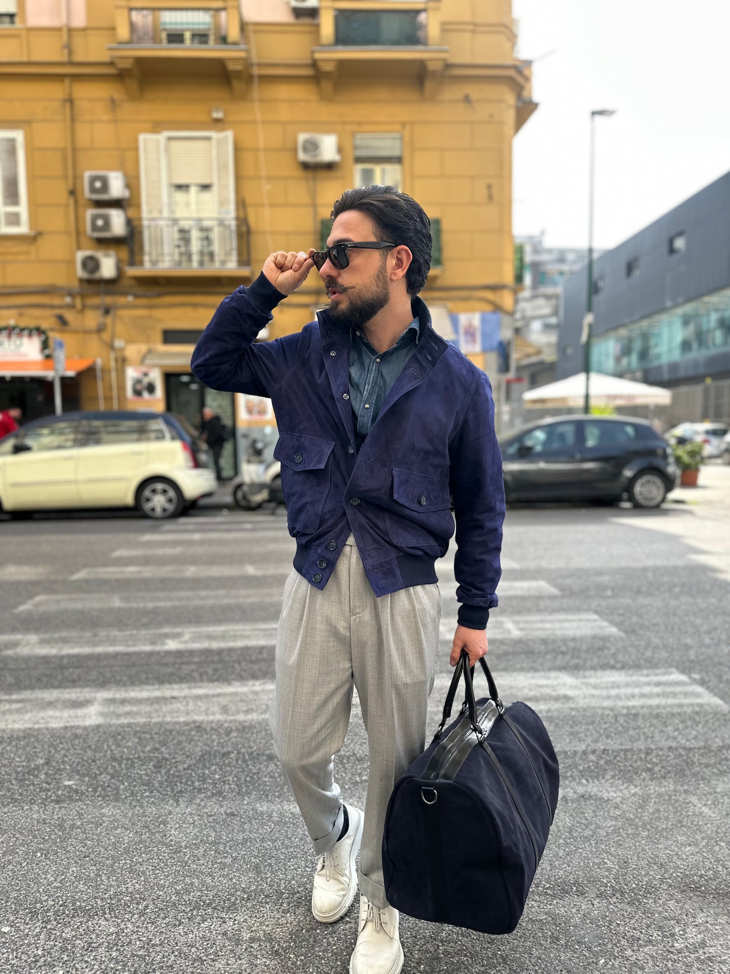 “Brera” in capretto scamosciato Velour Blu