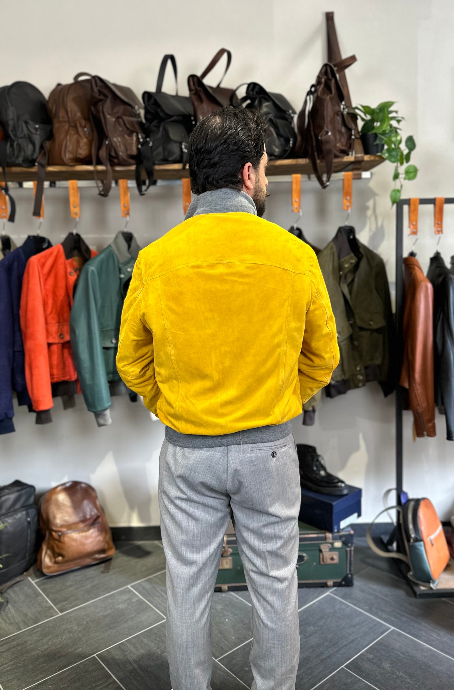 “Brera” in capra scamosciata Velour mimosa