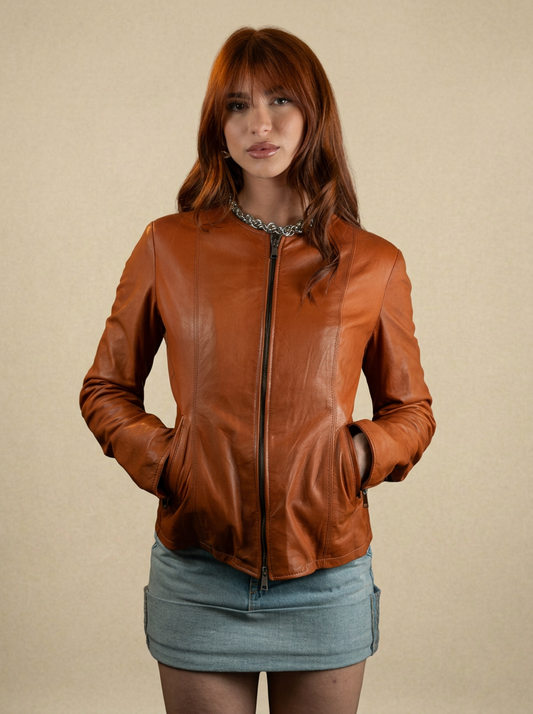"Perla" taglio scollato Cognac