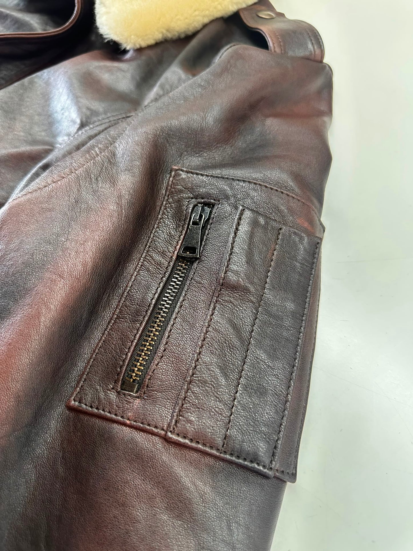 Bomber in pelle Aviazione effetto vintage castagno “Falconer"